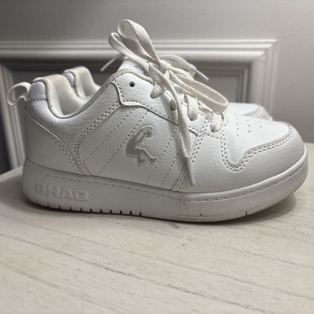 Shaq Little Boys Athletic Court Shoes – White – Youth Size 12 - Worn Once